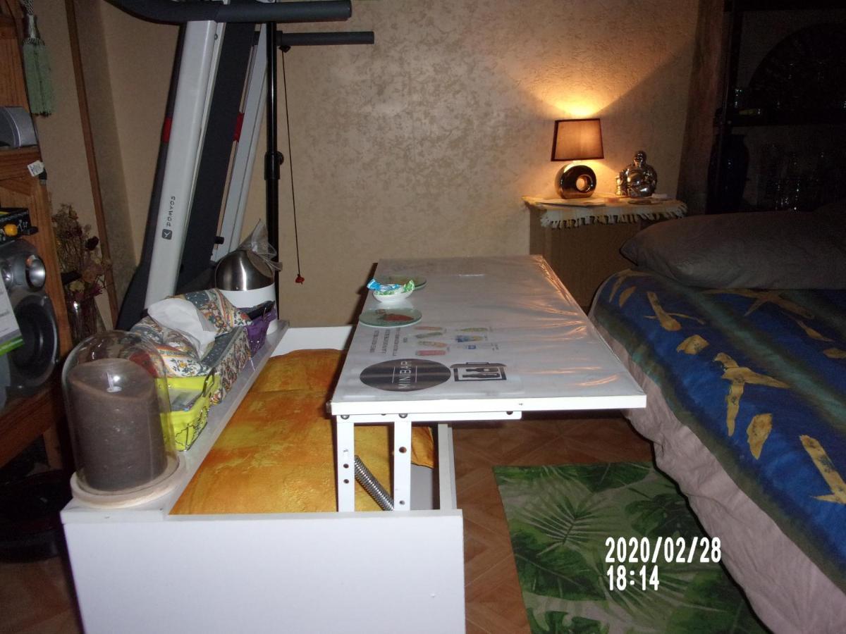 Appartement Une halte sur Valence à Valence  Extérieur photo