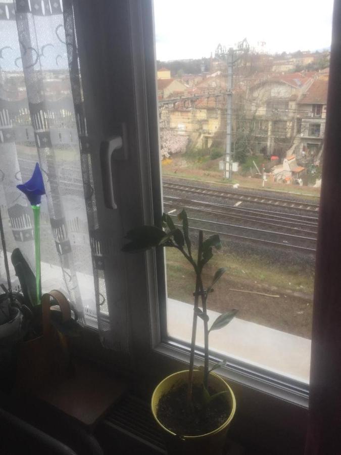 Appartement Une halte sur Valence à Valence  Extérieur photo